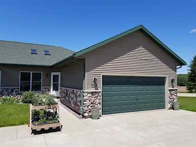 N6933 Hidden Valley Dr Beaver Dam, WI 53916