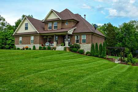 289 Elk Chase Ct Taylorsville, KY 40071