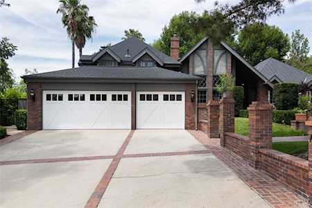 7551 Martella Anaheim Hills, CA 92808
