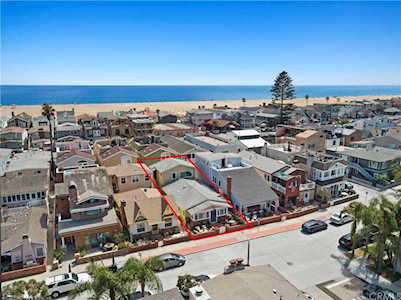 207 E Bay Avenue Newport Beach, CA 92661