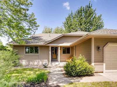 957 Jefferson Lane Eagan, MN 55123