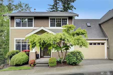 6431 SE Cougar Mountain Wy Bellevue, WA 98006