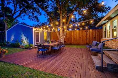 944 N Windomere Avenue Dallas, TX 75208