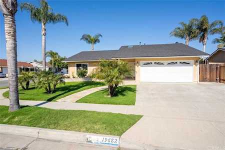 19682 Education Lane Huntington Beach, CA 92646