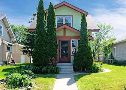 3950 Aldrich Avenue N Minneapolis, MN 55412