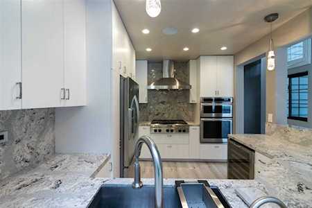 20092 Bayfront Ln #201 Huntington Beach, CA 92646