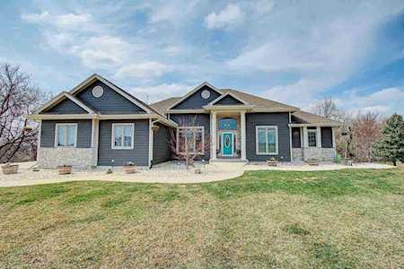 112 Red Fox Dr Johnson Creek, WI 53038
