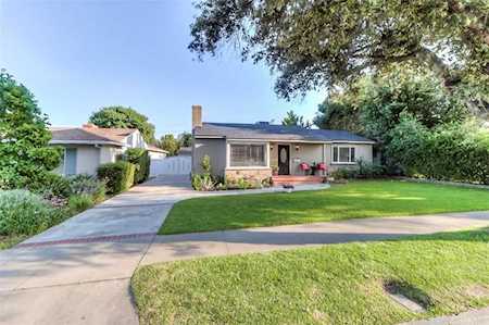 2806 E Orange Grove Boulevard Pasadena, CA 91107