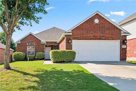 5404 Sonoma Drive Fort Worth, TX 76244