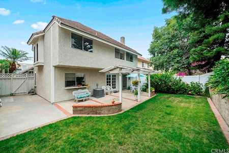 5 Vicksburg Irvine, CA 92620