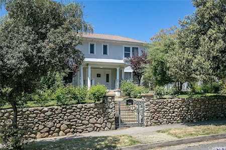 1371 N Garfield Avenue Pasadena, CA 91104