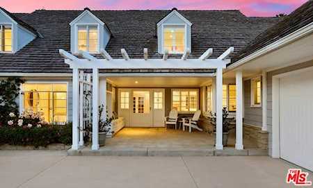 13565 D Este Drive Pacific Palisades, CA 90272