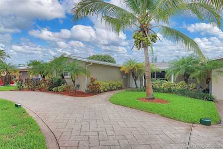 5171 NE 18th Ter Fort Lauderdale, FL 33308
