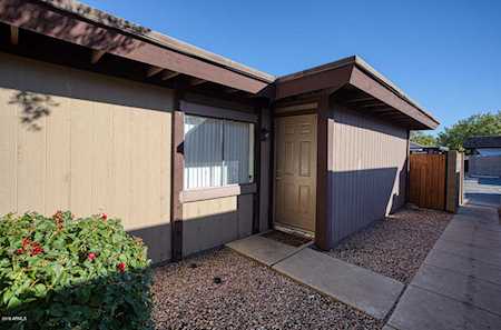 821 S Casitas Drive #B Tempe, AZ 85281