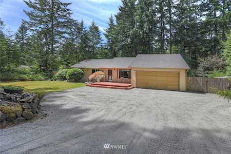 10415 Creviston Dr NW Gig Harbor, WA 98329