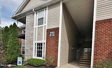 10201 Deer Vista Dr #102 Louisville, KY 40291