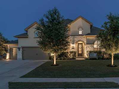 22401 Rock Wren Rd Spicewood, TX 78669