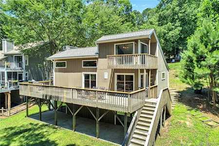 16128 Tana Tea Circle Tega Cay, SC 29708