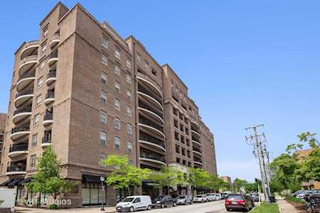 151 W Wing St #603 Arlington Heights, IL 60005