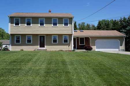 7 Handy Road Blackstone, MA 01504