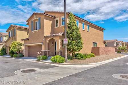 10756 Brewster Bay St Las Vegas, NV 89179