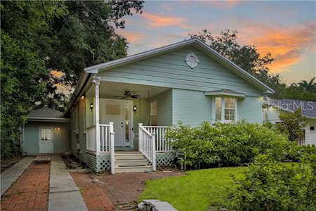 1511 E Ridgewood Street Orlando, FL 32803