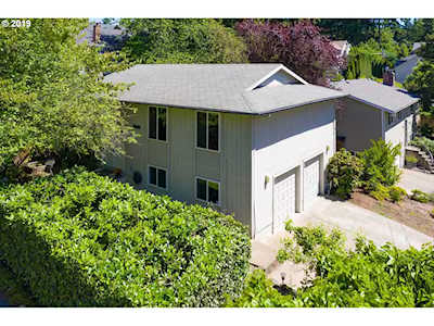 5034 SW Pomona St Portland, OR 97219