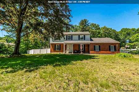 5 Nottingham Way North Clifton Park, NY 12065