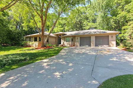 630 Fairfield Drive NW New Brighton, MN 55112