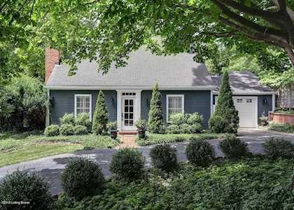 3003 Jarvis Woods Ct Louisville, KY 40206