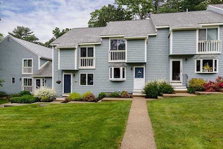 7 Acadia Kimball Rd #7 Amesbury, MA 01913