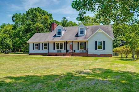 3019 Middleton Dr Rockvale, TN 37153