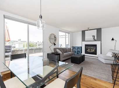 2768 Cranberry Drive #407 Vancouver, BC V6K 4V1