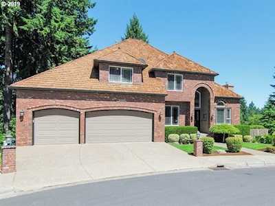 16929 SW Arbutus Dr Beaverton, OR 97007