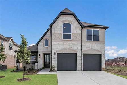 1220 Nannyberry Drive Little Elm, TX 75068