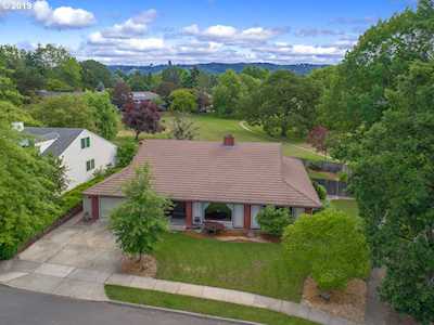 15057 NW Oakmont Loop Beaverton, OR 97006