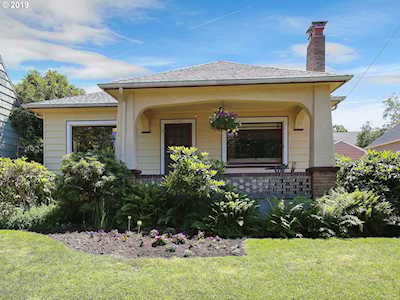 2044 SE Sherman St Portland, OR 97214