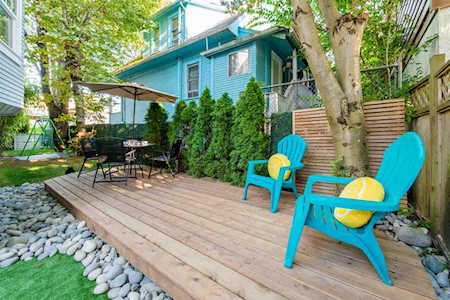 2733 Fraser Street Vancouver, BC V5T 3V6