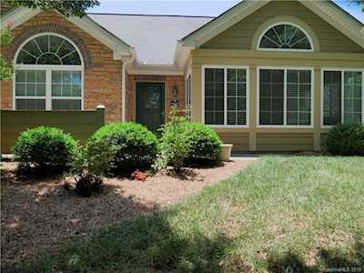 5447 Prosperity View Dr Charlotte, NC 28269