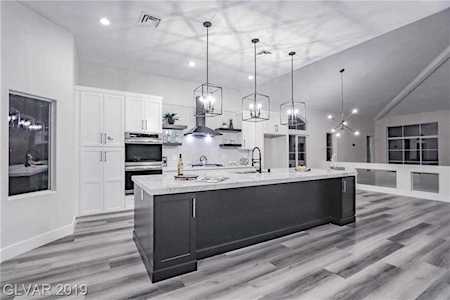 3056 Whispering Crest Dr Henderson, NV 89052