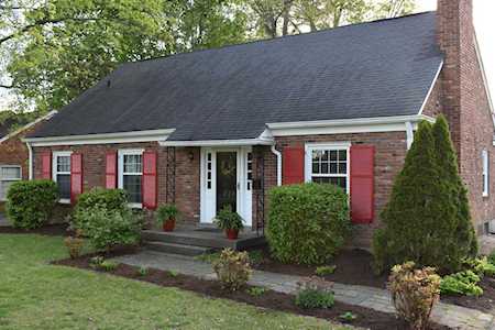 226 Bramton Rd Louisville, KY 40207