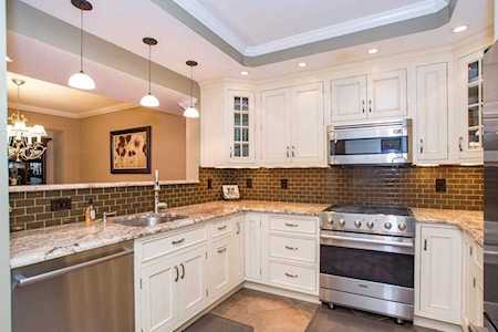 237 Victory Rd #237 Quincy, MA 02171