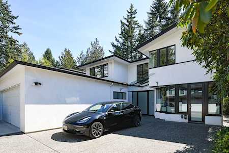 1010 W Keith Road North Vancouver, BC V7P 3C6