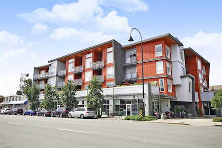 1201 W 16th Street #201 North Vancouver, BC V7P 1R5
