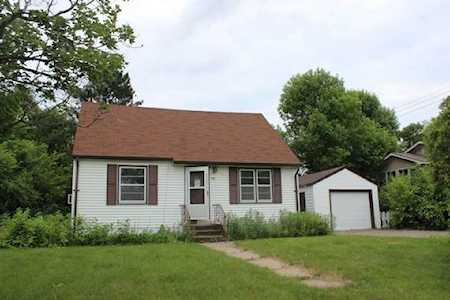 7725 Lakeview Lane NE Spring Lake Park, MN 55432
