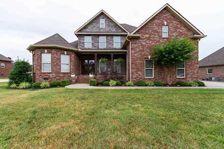 4326 Whirlaway Dr Murfreesboro, TN 37127