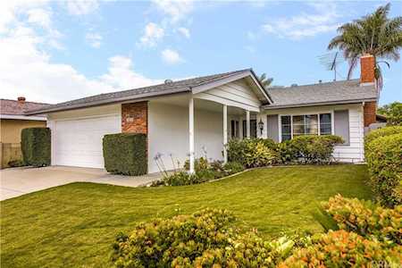 4581 Elder Avenue Seal Beach, CA 90740