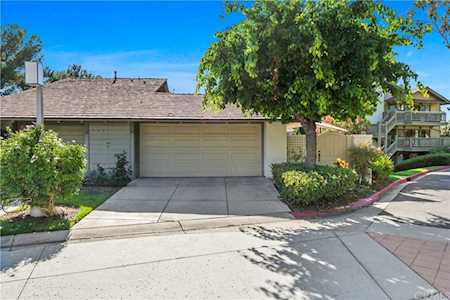 24 Arboles Irvine, CA 92612