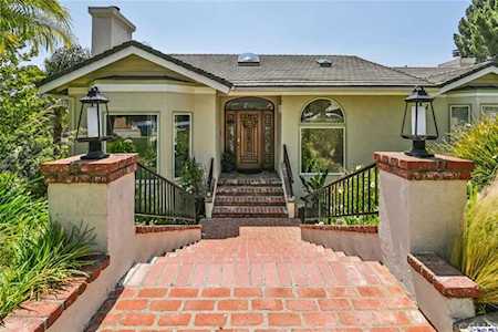 1323 Marianna Road Pasadena, CA 91105