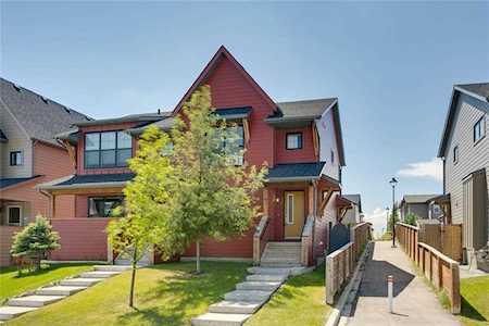 91 Walden Drive SE Calgary, AB T2X 0N3